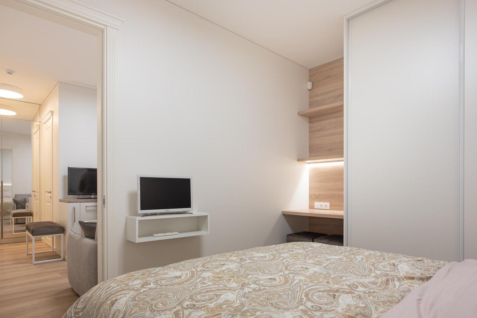 Cathedral Apartment, Perfect For Couples ヴィリニュス エクステリア 写真