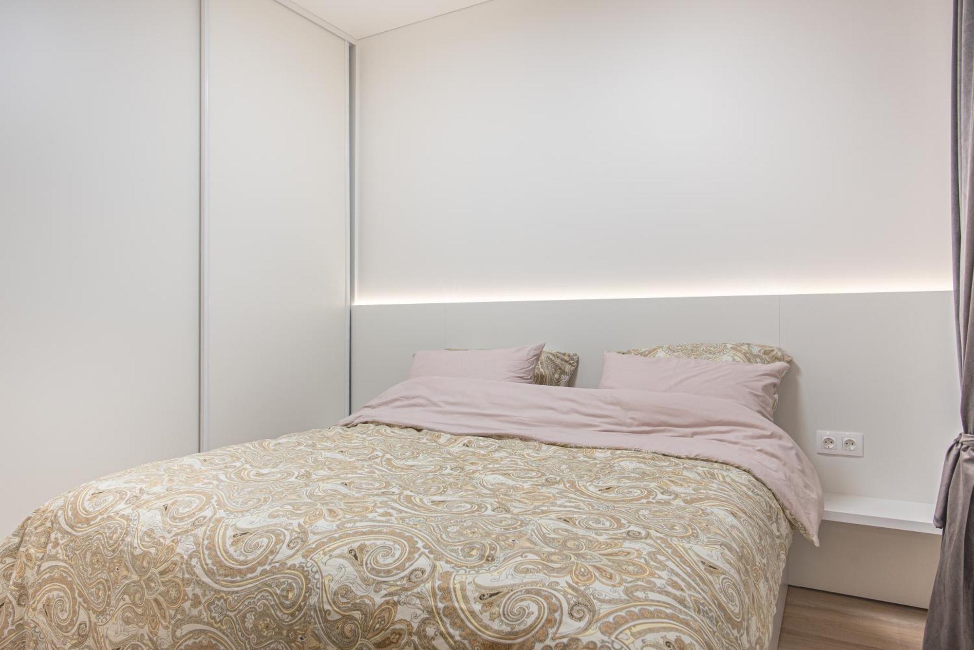 Cathedral Apartment, Perfect For Couples ヴィリニュス エクステリア 写真